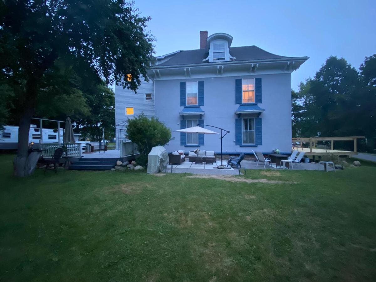 The Montague Rose Inn & Cafe St. Andrews By The Sea Exterior photo
